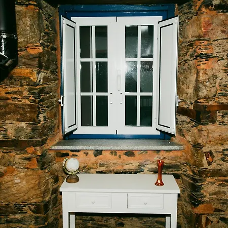 Casa Da Mata De Fajao Lägenhet