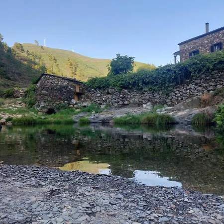 Casa Da Mata De Fajao *